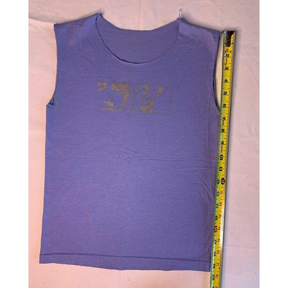 Unisex Periwinkle Blue Silver Graphic Band Tee Tshirt Fits like XS - Picture 4 of 5